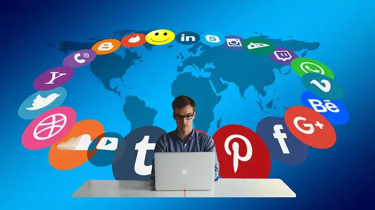 Building A Career In Social Media; The 8 Most Frequently Performed Social Media Jobs