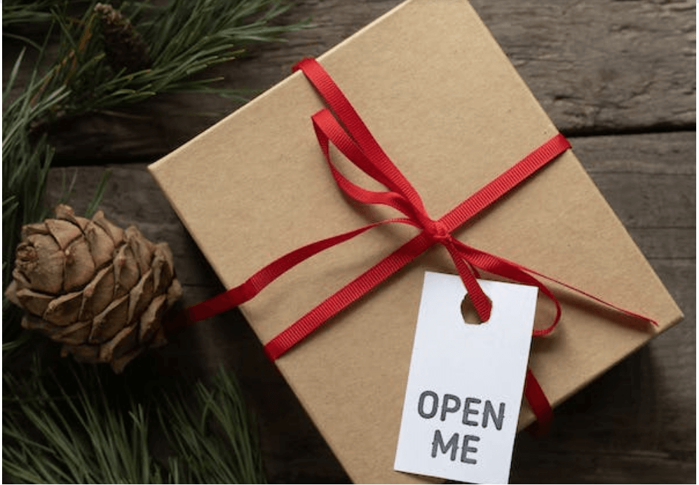 5 Tips To Help You To Create a Holiday Gift Guide